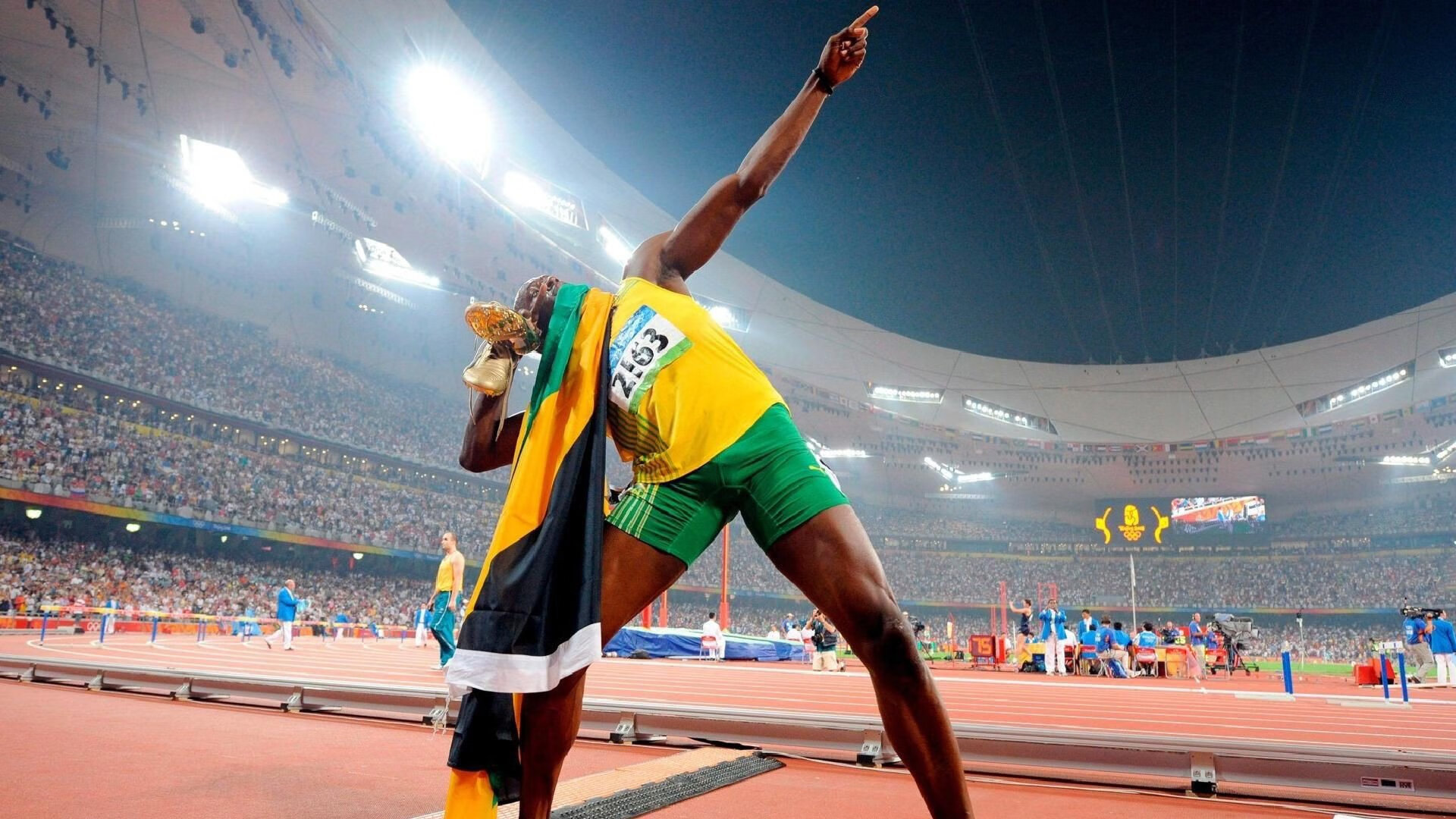 德甲激情燃烧：攻防转换，精彩不断！